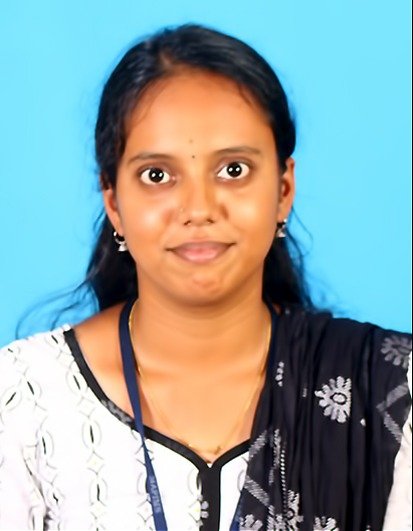 Gayathri 37699