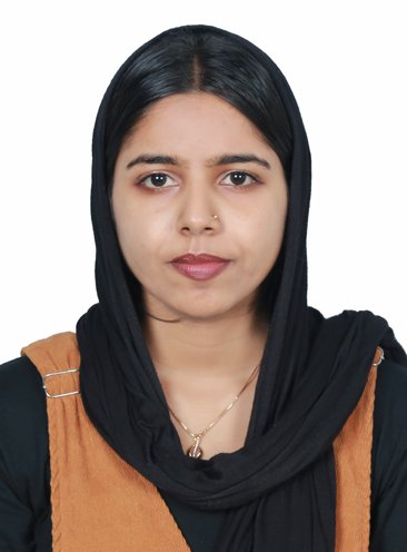 Hasna Nasreena 433a5450 copy.jpg
